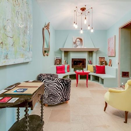 La Maison De La Place Lourmarin Εξωτερικό φωτογραφία