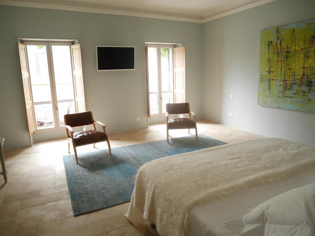 La Maison De La Place Lourmarin Εξωτερικό φωτογραφία