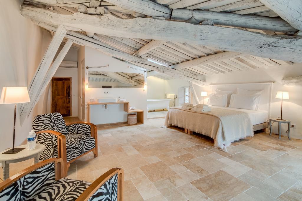 La Maison De La Place Lourmarin Εξωτερικό φωτογραφία
