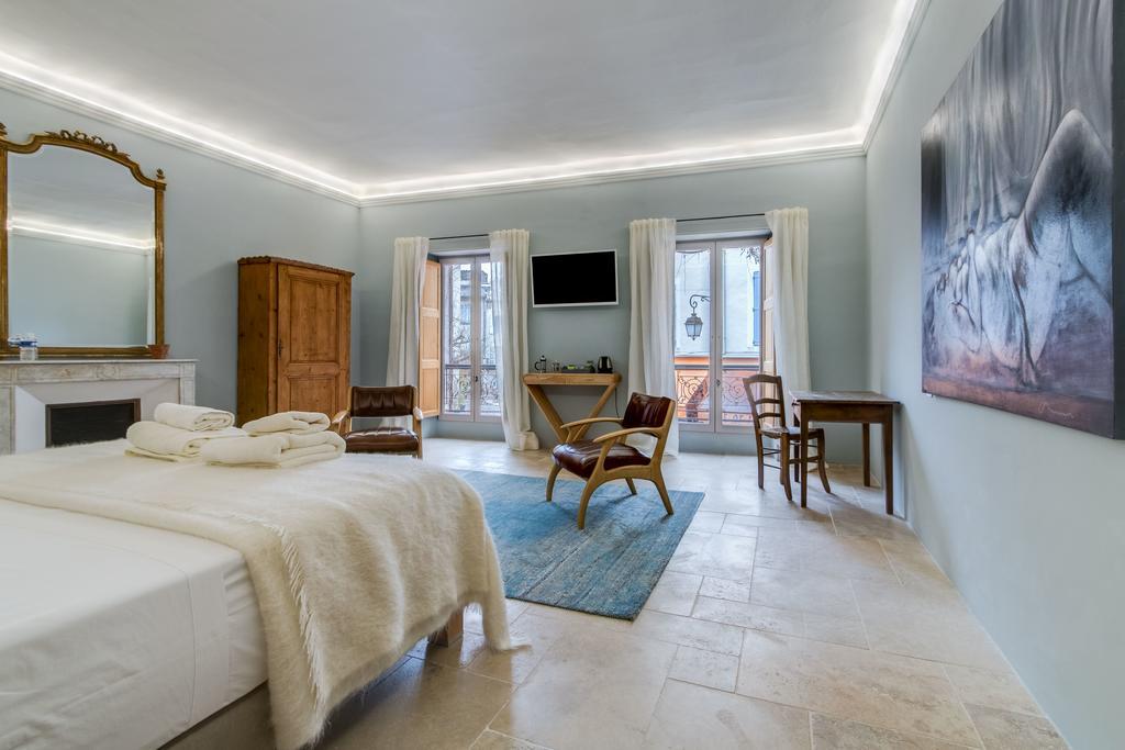 La Maison De La Place Lourmarin Εξωτερικό φωτογραφία