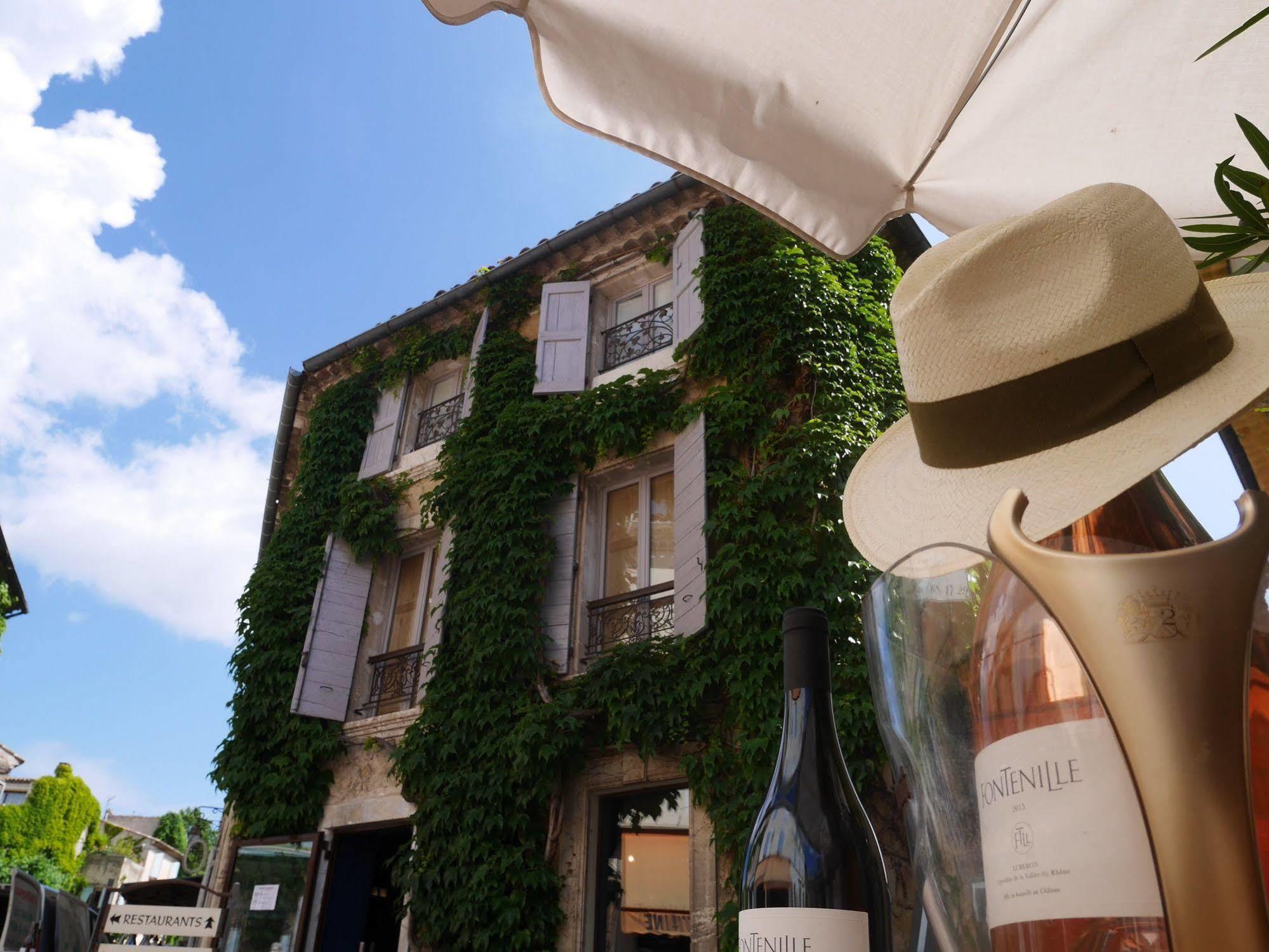 La Maison De La Place Lourmarin Εξωτερικό φωτογραφία