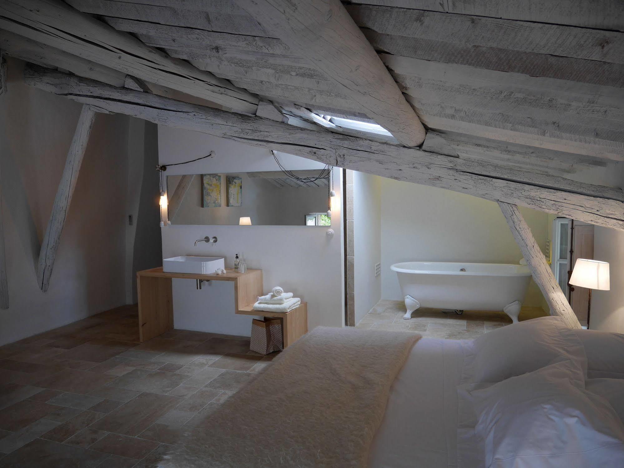 La Maison De La Place Lourmarin Εξωτερικό φωτογραφία