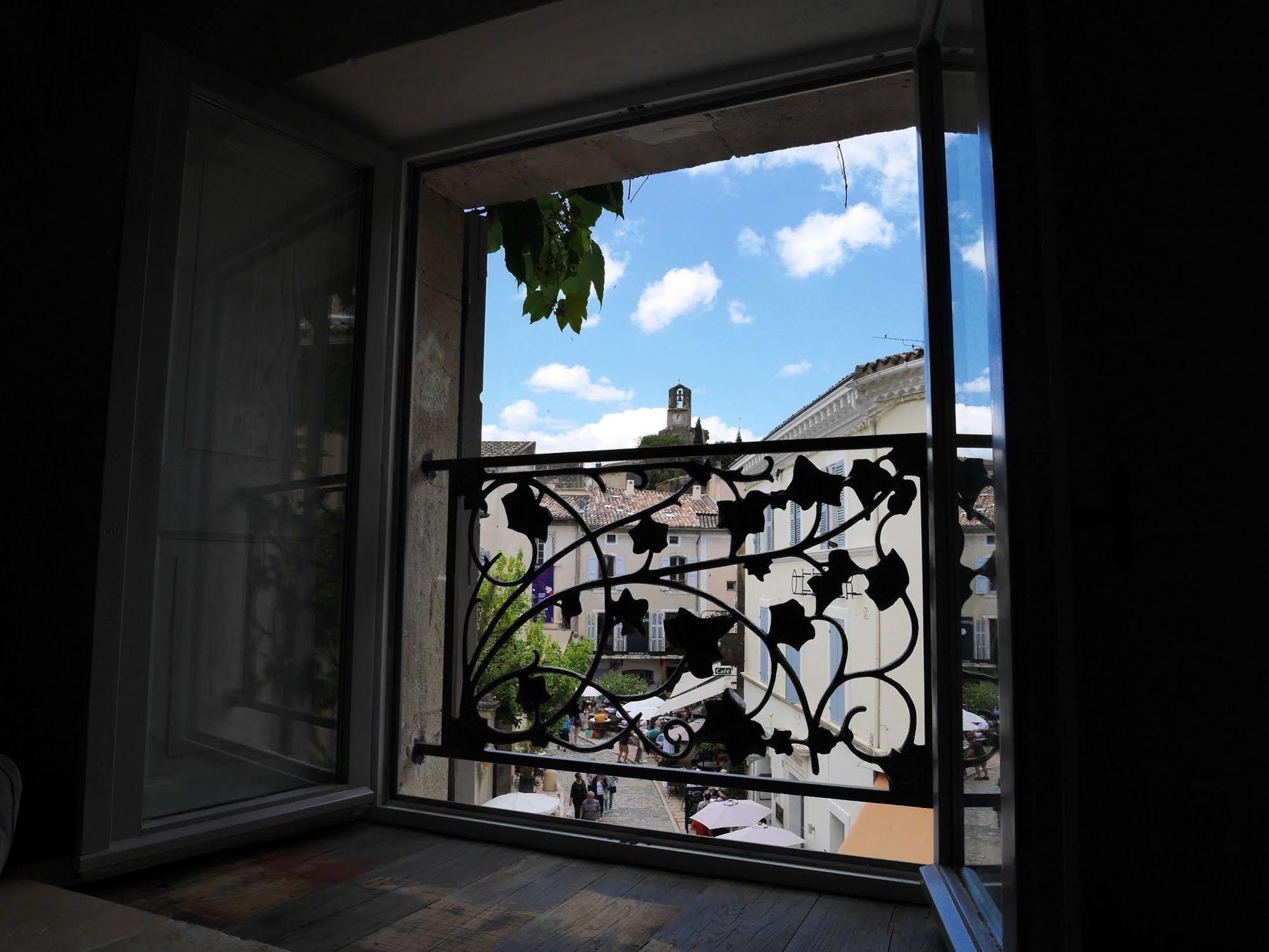 La Maison De La Place Lourmarin Εξωτερικό φωτογραφία